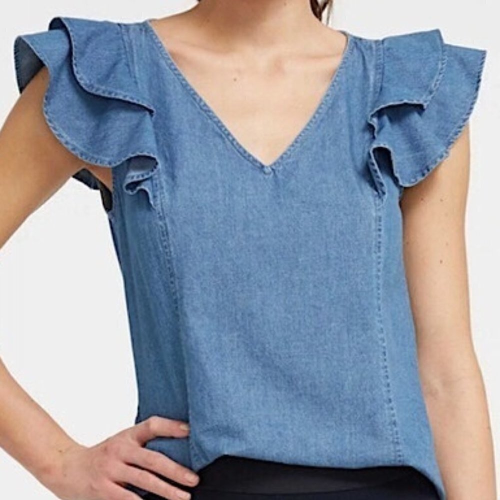 Draper James Casual Chambray Ruffle Sleeve Top Size 2